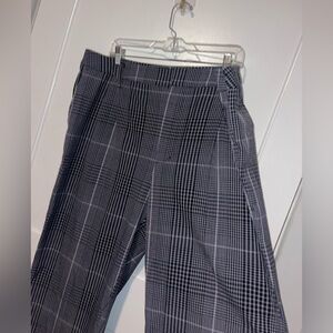 A New Day Plaid Trousers 18